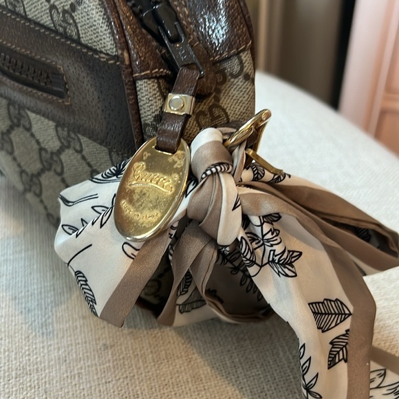 Vintage Gucci Handbag - Picture 4 of 9